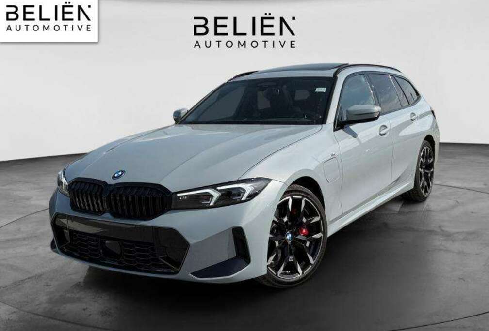 BMW 330e Touring