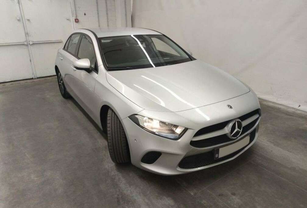 Mercedes-Benz d Aut /€9.900 netto / Navi / Camera / PDC / ...