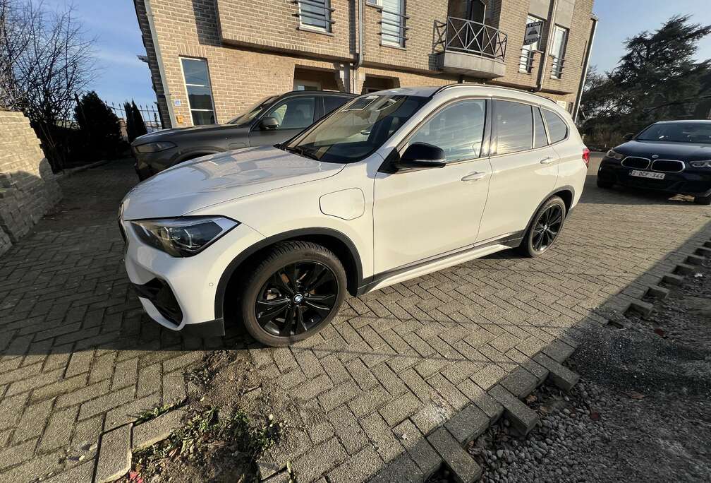 BMW X1 xDrive25e Sport Line