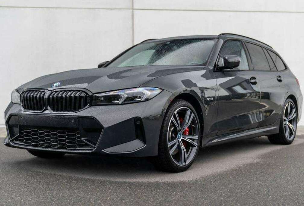 BMW Touring 330eA PHEV