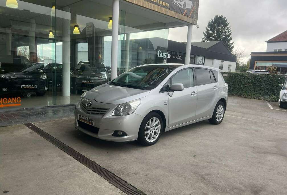 Toyota 2.2 D-4D Automatik Executive