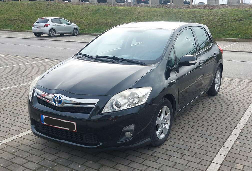 Toyota Auris HEV 1.8i HSD Luna CVT