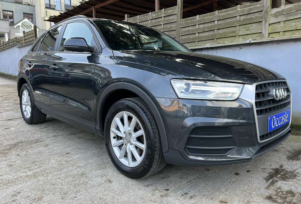Audi Q3 1.4 TFSI 125cv Design 6vit Cuir Clim Navig pdc