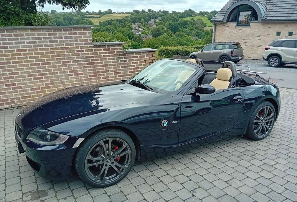 BMW BMW Z4 2.5i Autom. Exclusive Édition facelift 2007 seulement 122.000 km carnet + Carpass
