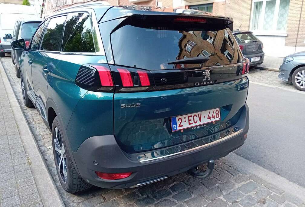 Peugeot GT 1.5 BlueHDi 130 ch 7 Places