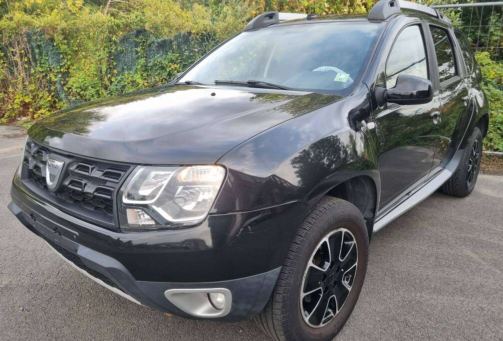 Dacia Duster 1.2 TCe 4x2 Black Shadow