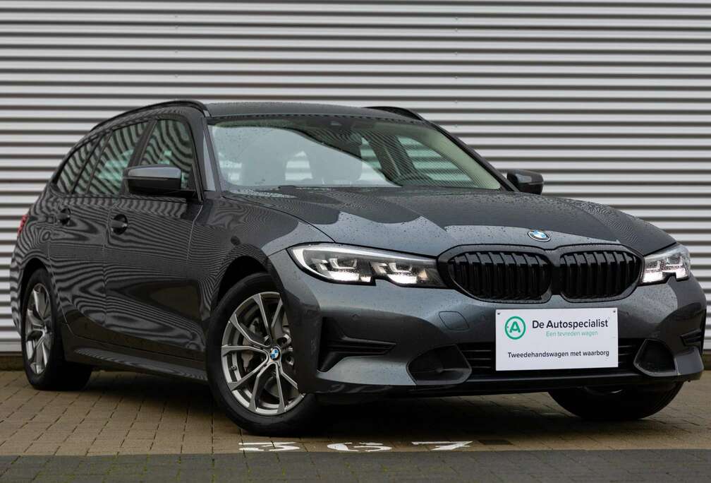 BMW Touring 330iA