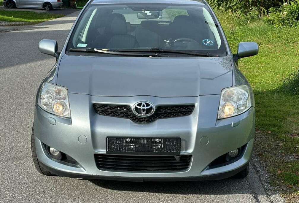 Toyota Auris 1.6i Dual VVT-i Linea Sol Pack MM