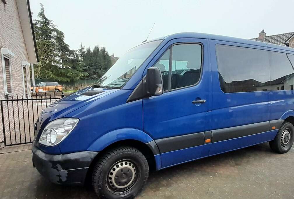 Mercedes-Benz 211 CDI Sprinter 902.622