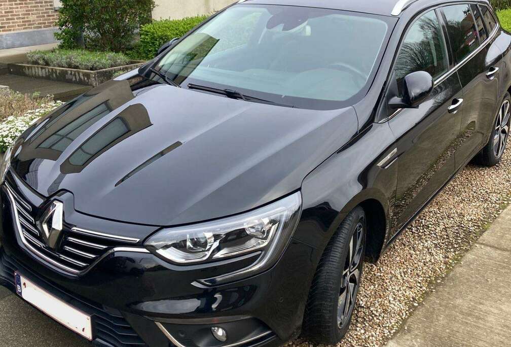 Renault Megane Grandtour ENERGY TCe 140 EDC BOSE EDITION