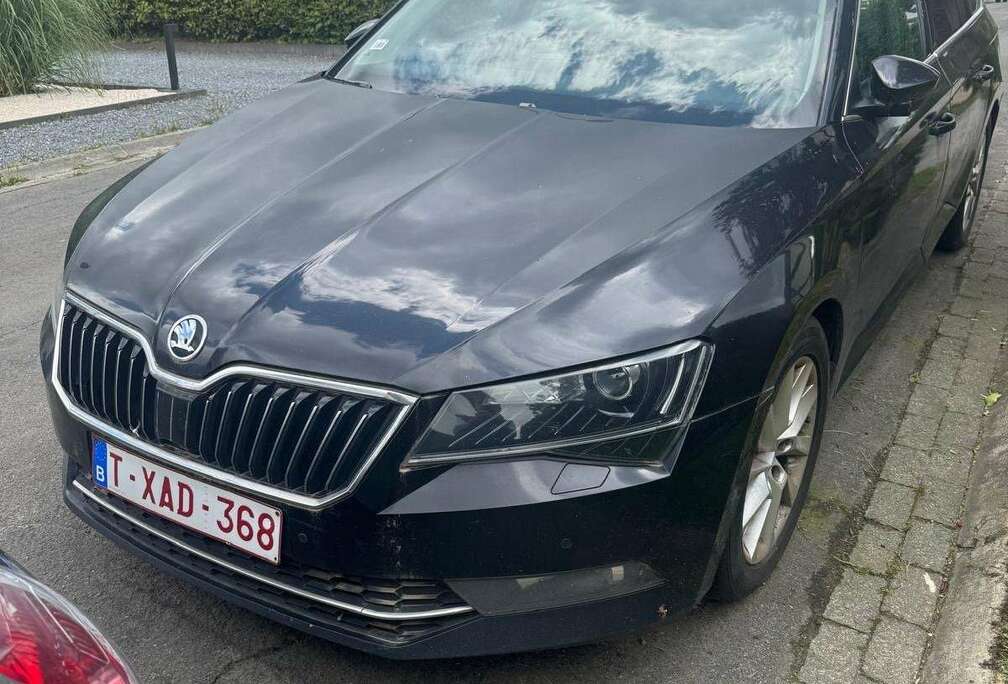 Skoda Superb SW 2.0 CR TDi Elegance