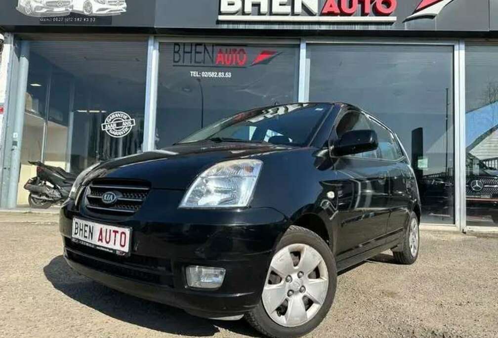 Kia 1.0i 12v/TRES PROPRE