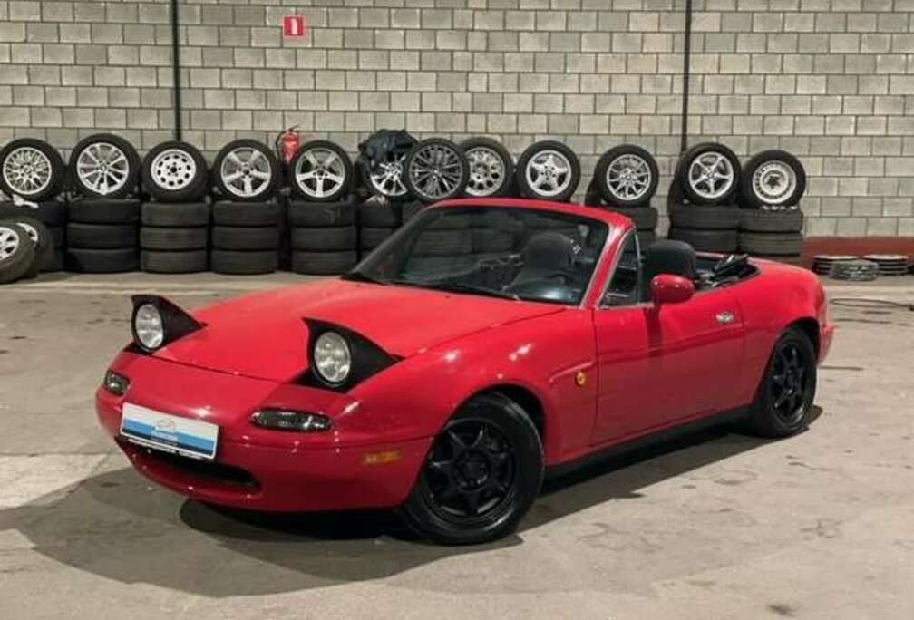 Mazda 1.6i 16v NA  Verlaging  Oldtimer  Met keuring
