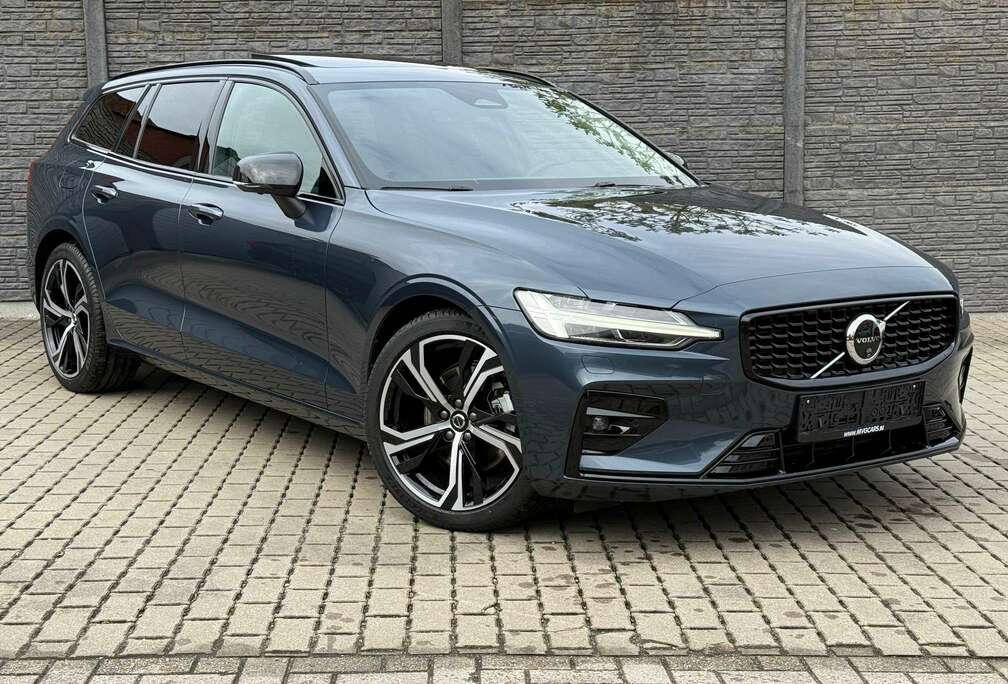Volvo V60 B4 Mild Hybrid Plus Dark \