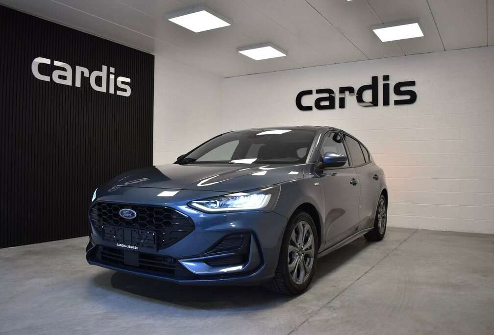 Ford Focus 1.0 EcoBoost MHEV ST-Line Design