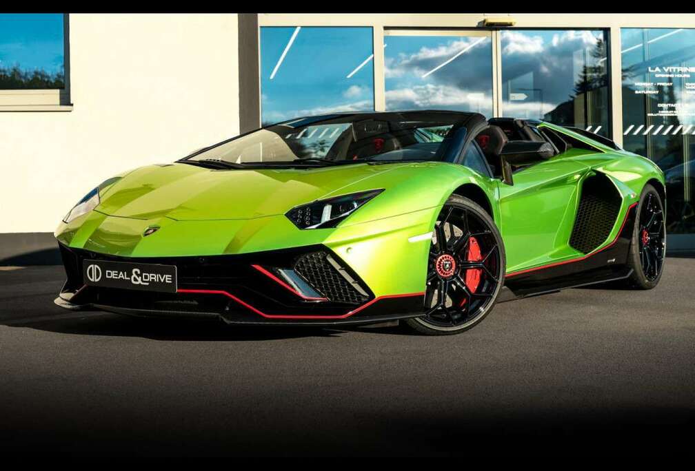 Lamborghini AVENTADOR ULTIMAE ROADSTER LP780-4 6.5 V121/250