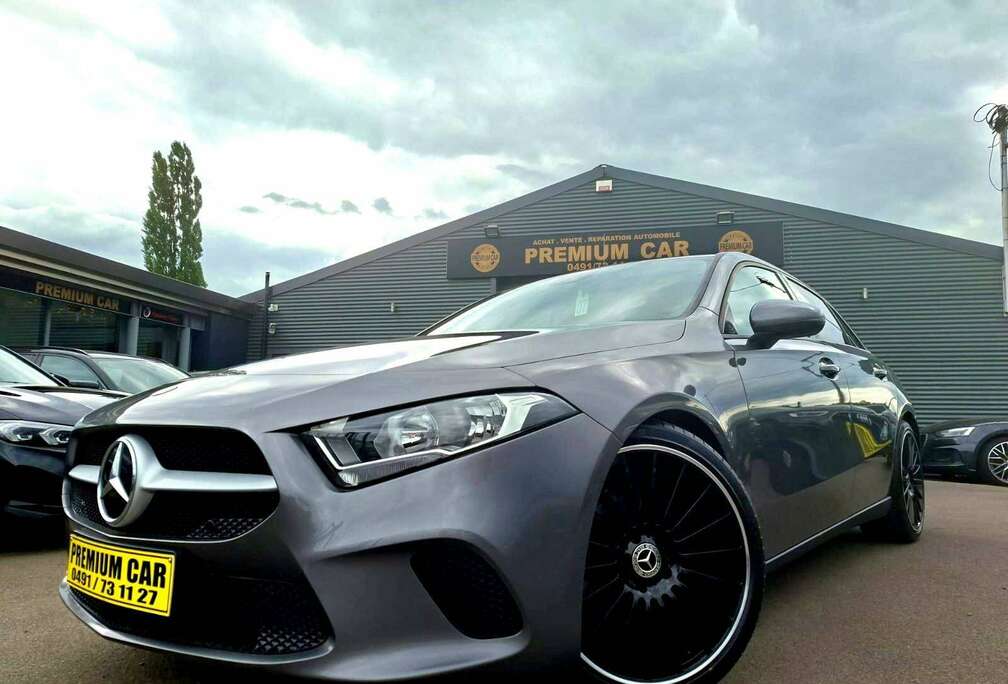 Mercedes-Benz A180*LOOK AMG*CAR PASS*