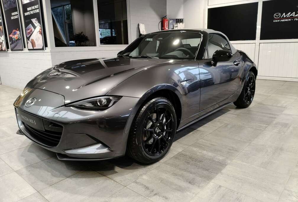 Mazda 1.5 SKYACTIV-G speciale serie \