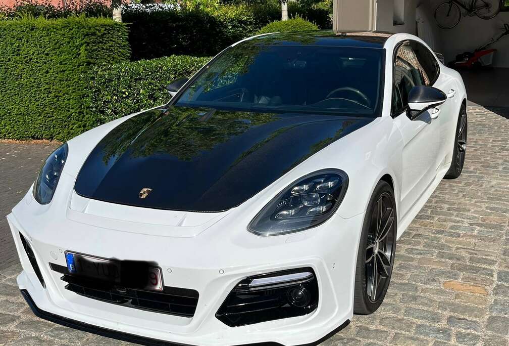 Porsche Panamera Turbo
