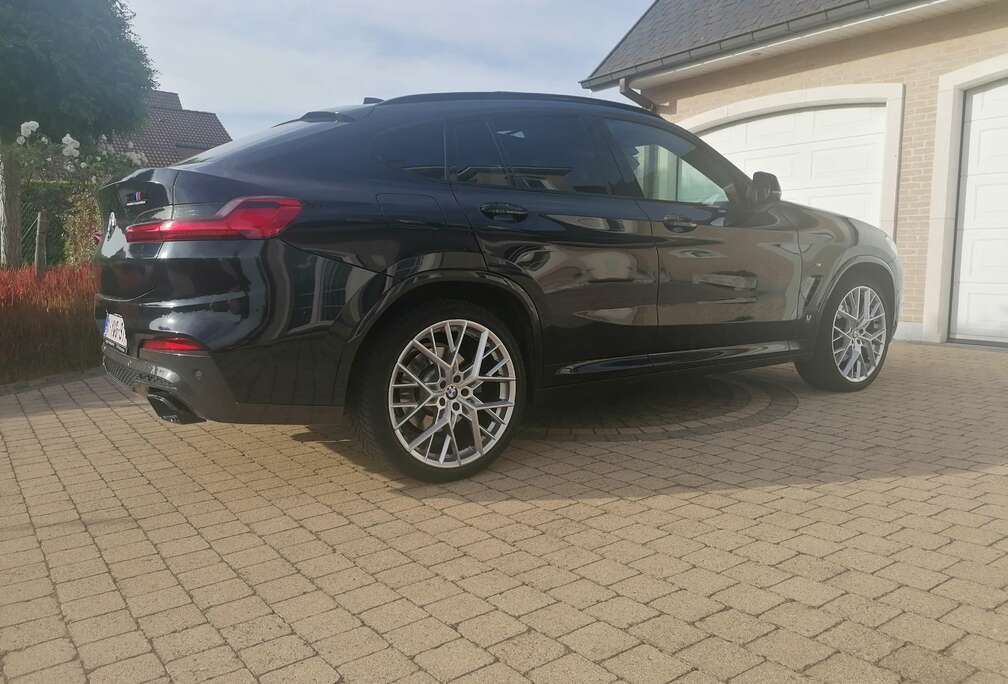 BMW X4 M40i