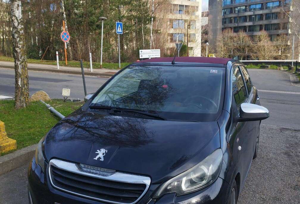 Peugeot 1.2 PureTech 82ch BVM5 Active