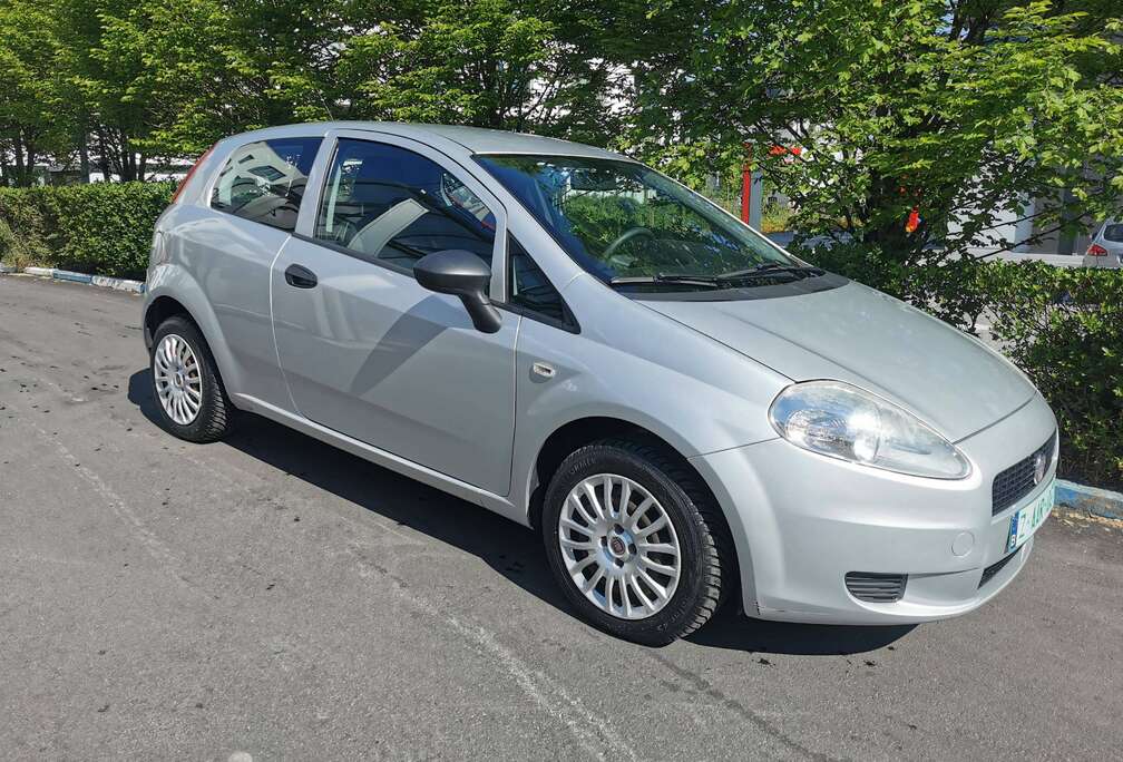 Fiat 1.2i - Airco + feuille rose + Garantie 12 mois