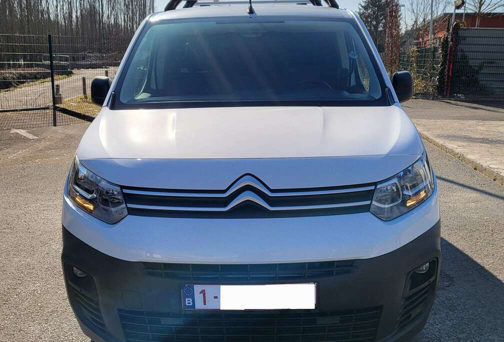 Citroen 1.5+BlueHDi+M+Light+Club+S/S+(6.2)