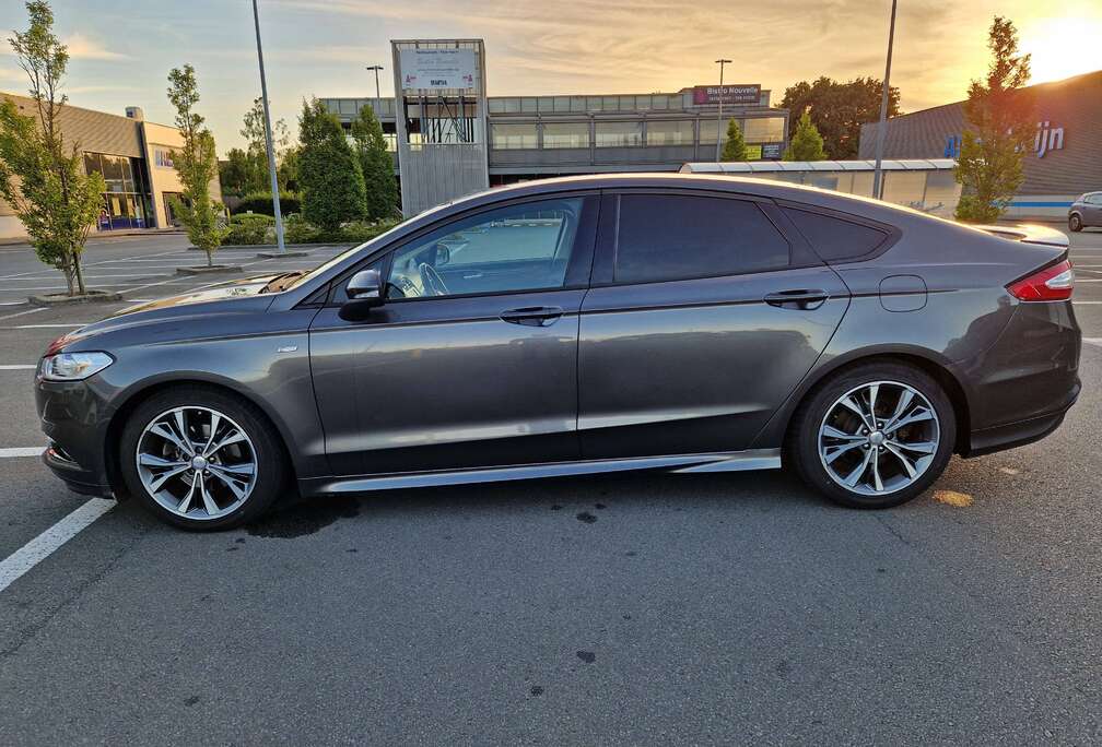 Ford Mondeo 2.2 TDCI ST-LINE