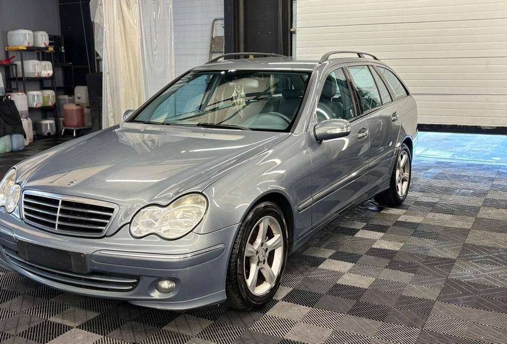 Mercedes-Benz CDI AUTOMAAT 387000KM bj. 2005