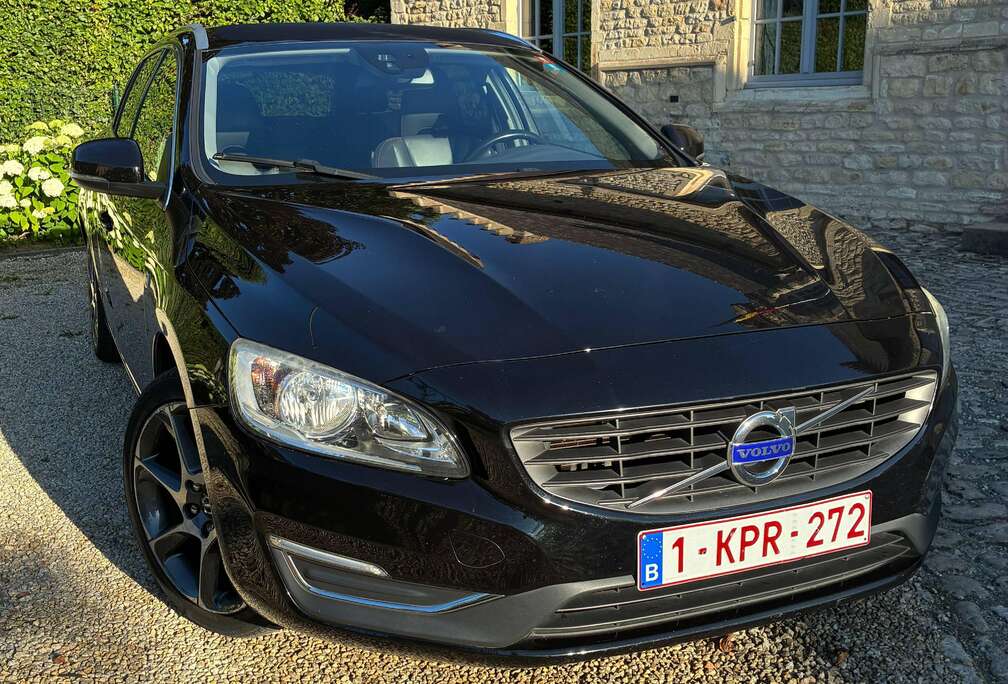 Volvo V60 2.0 T3 Ocean Race