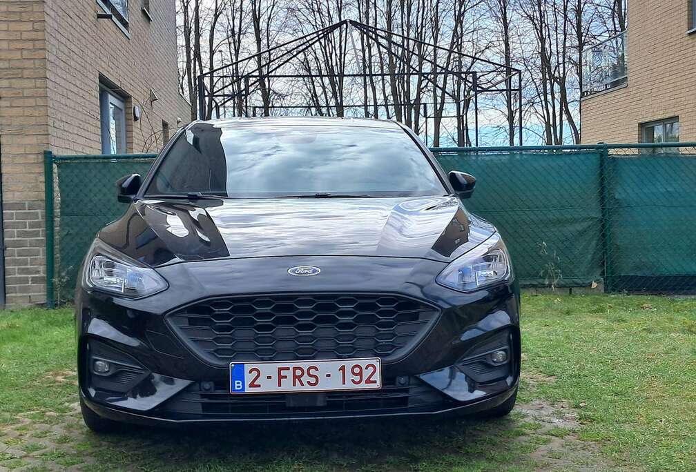 Ford Focus Active 1.0 EcoBoost Business