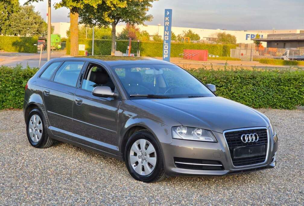Audi Audi A3 2011 1.6 Diesel