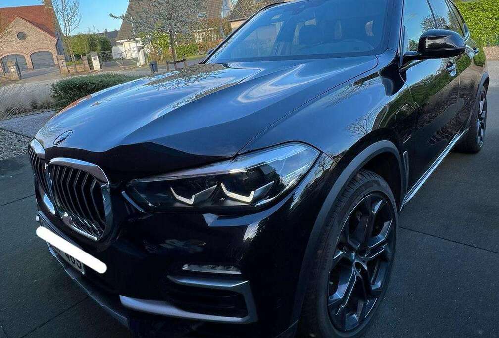 BMW X5 xDrive45e xLine