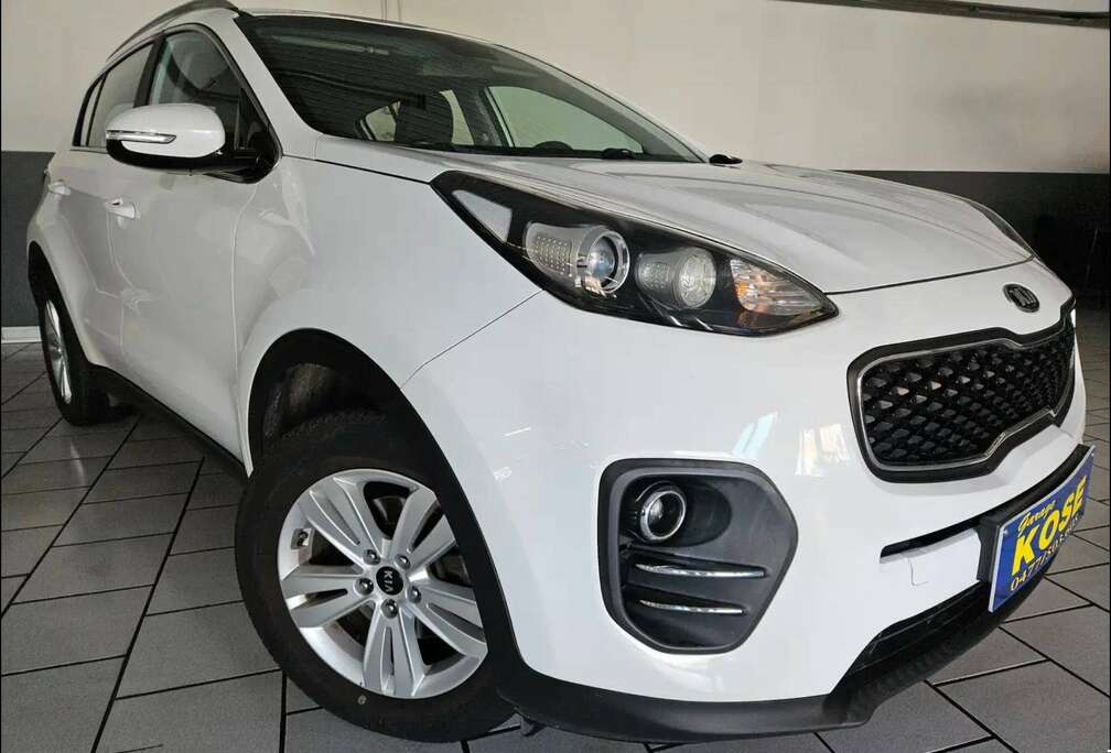 Kia 1.7 CRDi 2WD Navi Edition ISG //CLIMATISATION+NAVIGARTION+GARANTIE 12 MOIS+CT+CARPASS//