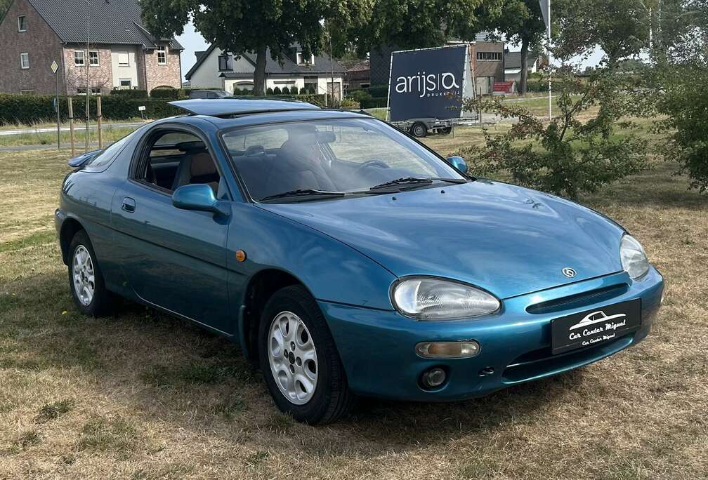 Mazda 1.6i 16V // Zeldzaam