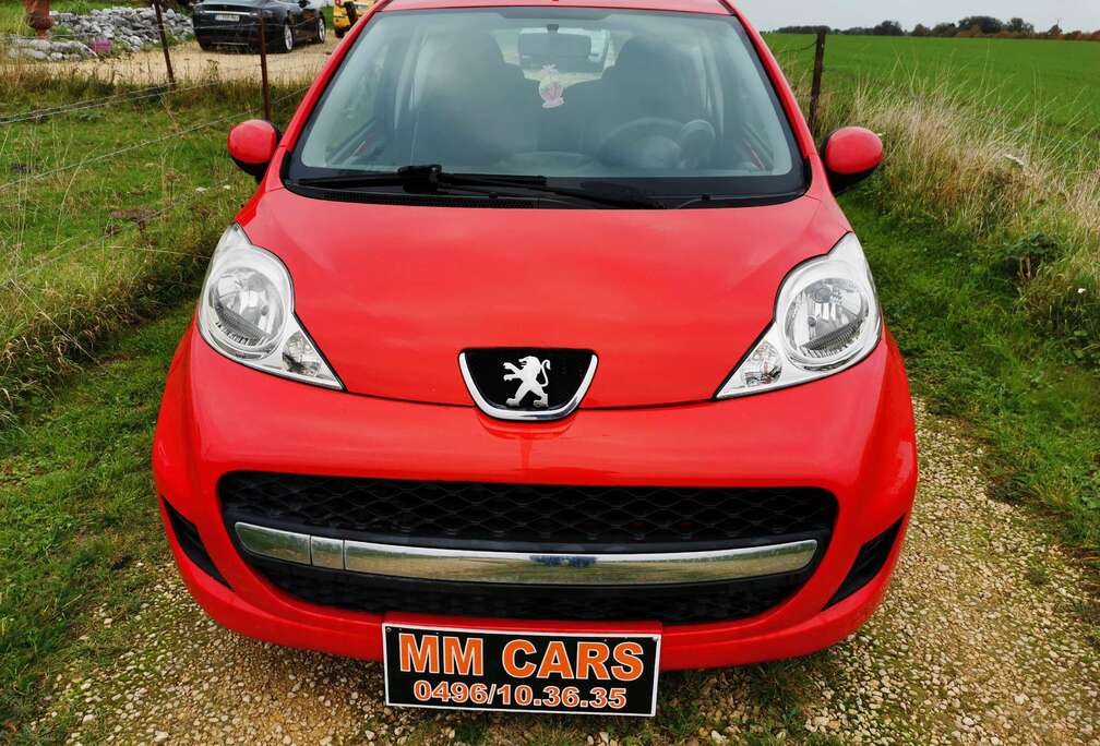 Peugeot 2012 1000 ESSENCE GARANTIE  1 AN