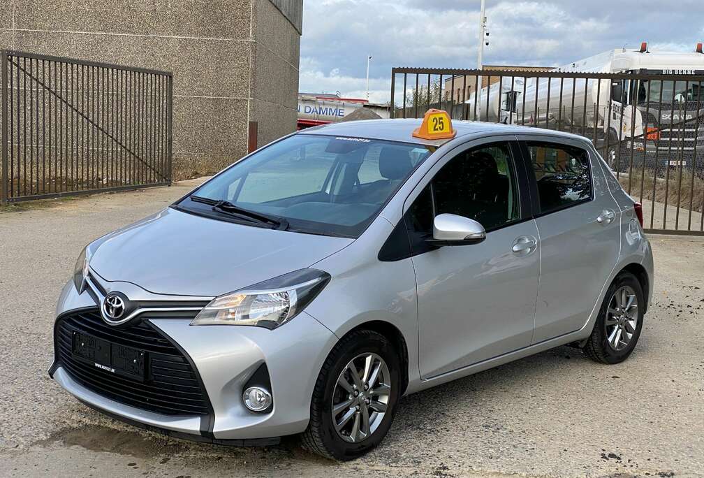 Toyota 1.0i VVT-i Life