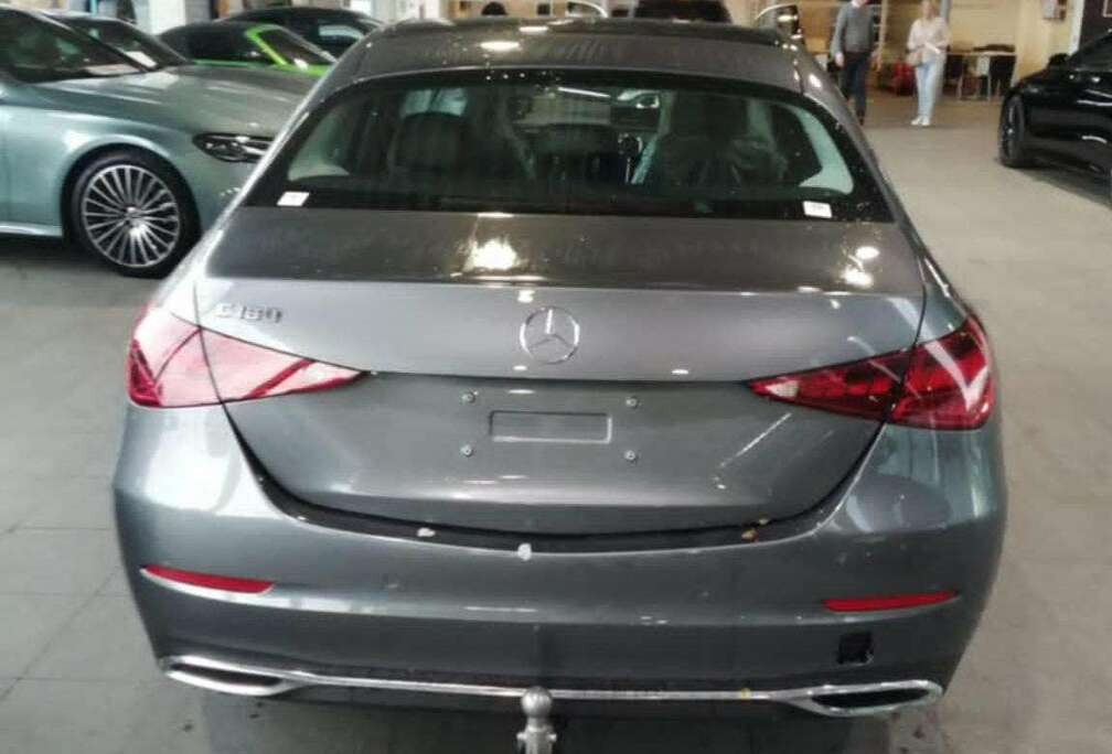 Mercedes-Benz C 180 9G-TRONIC Avantgarde Advanced