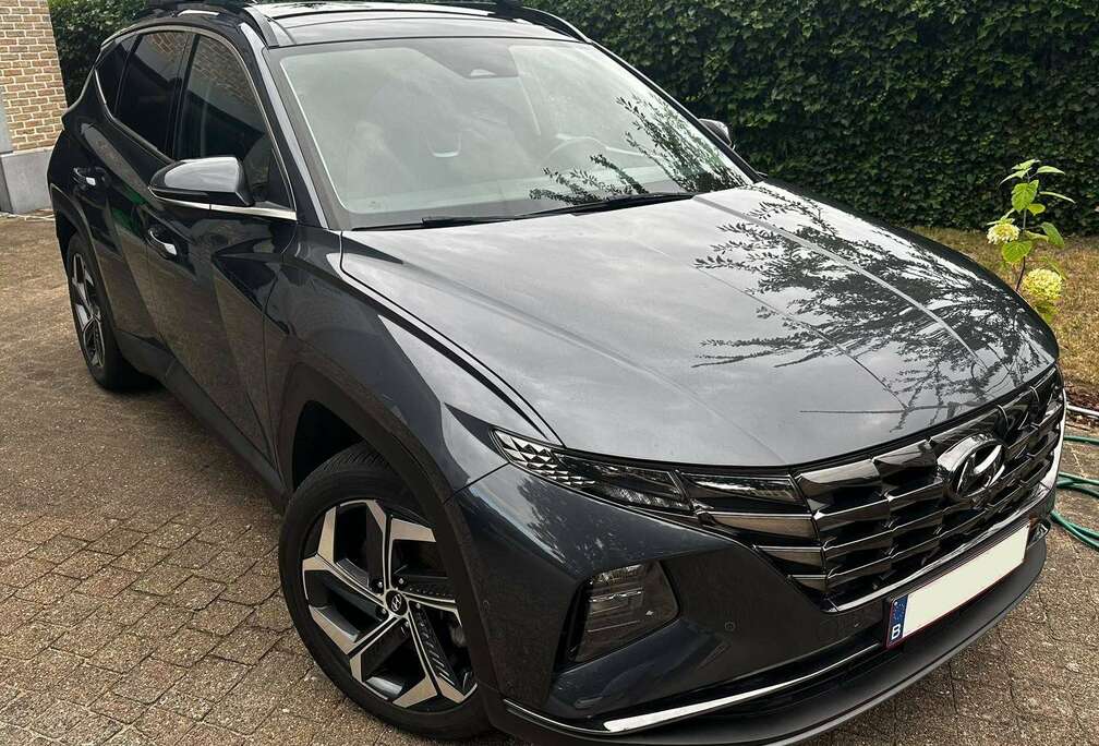 Hyundai Tucson PHEV 1.6 T-GDi 4WD Shine + Sensation Pack / Full Option