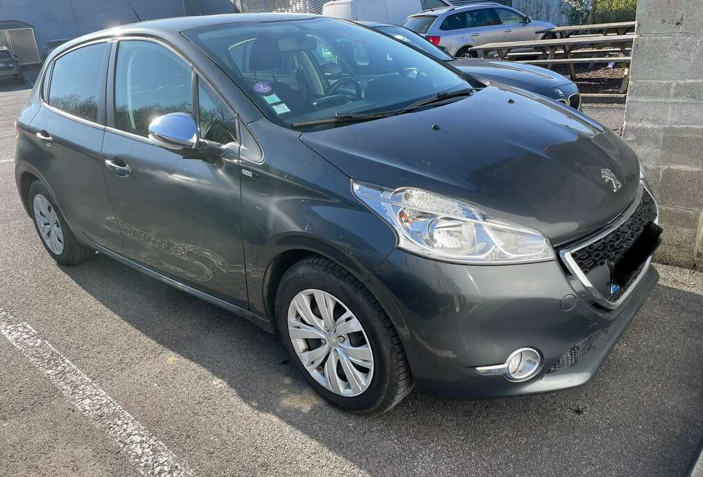 Peugeot 208 PureTech 82 Style
