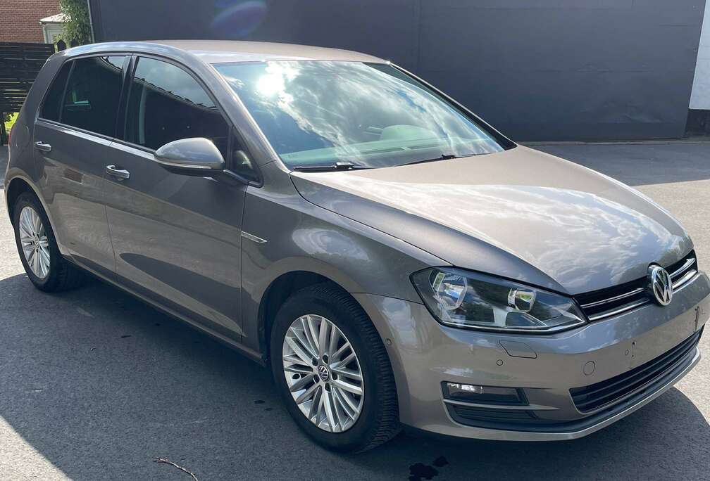 Volkswagen Golf 1.2 TSI BlueMotion Technology Cup