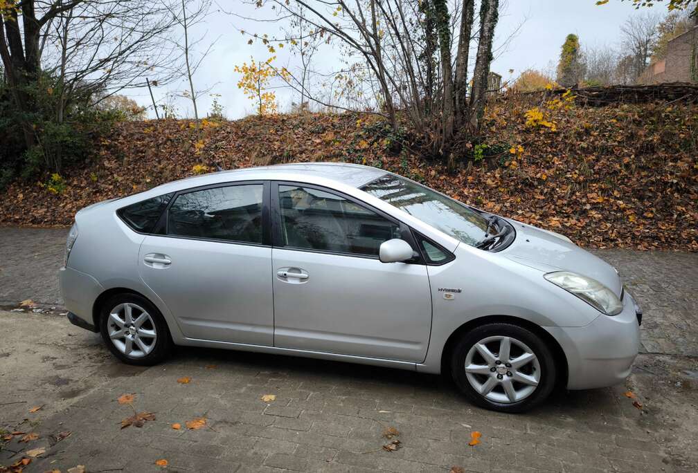 Toyota Prius Hybrid 1.5i VVT-i 16v THS Sol Pack