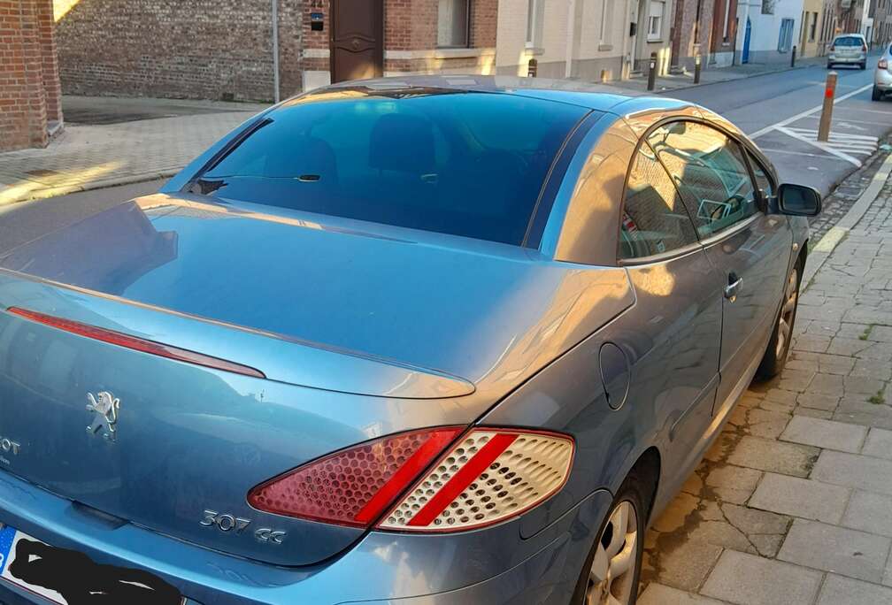 Peugeot 307 CC 1.6i 16v Dynamique