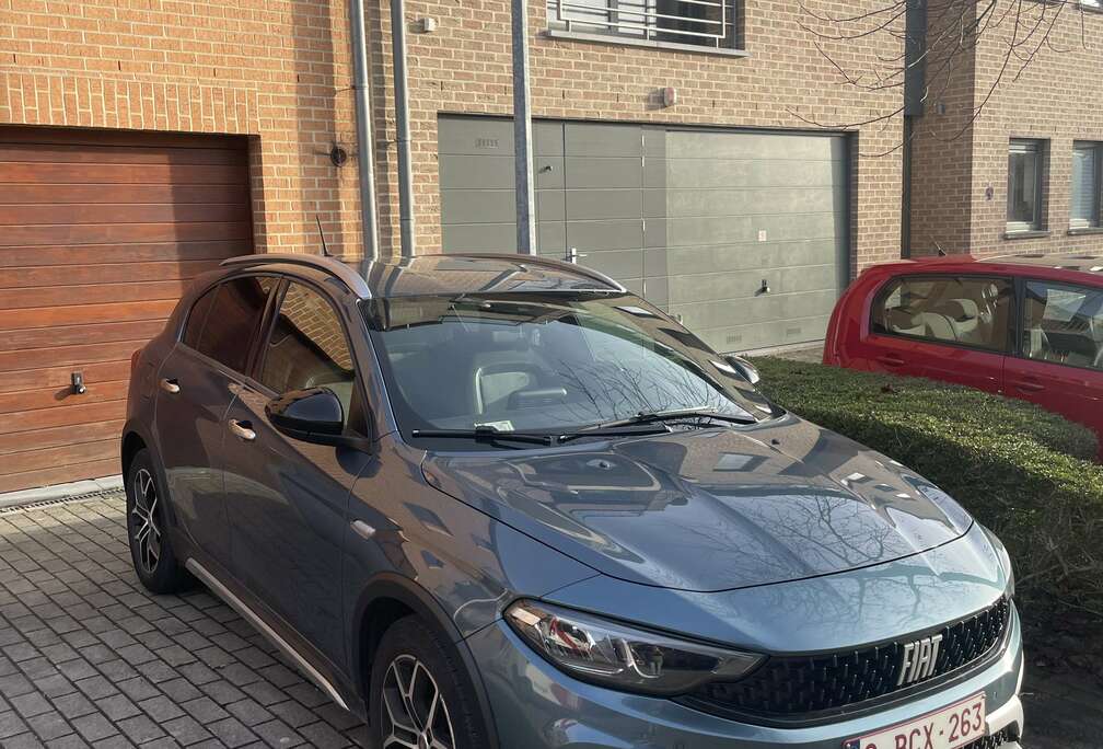 Fiat Tipo Cross