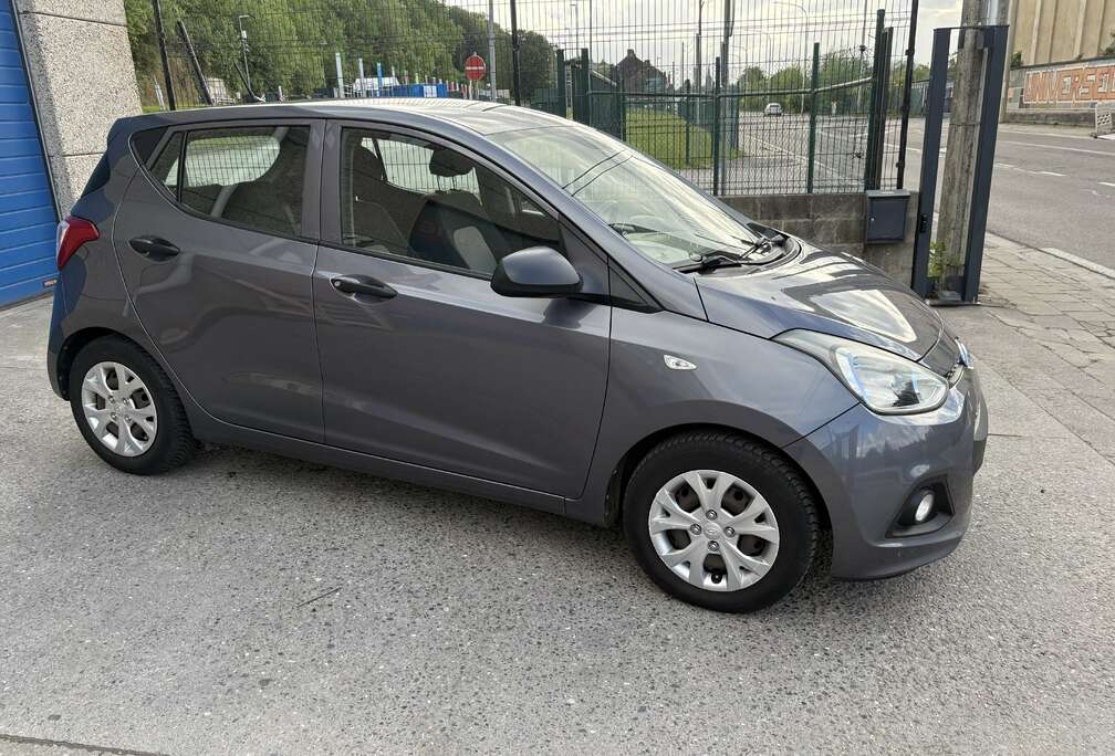 Hyundai i10 1.0i GARANTIE 1 AN