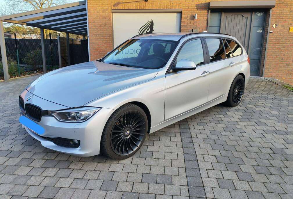 BMW Touring 318 d