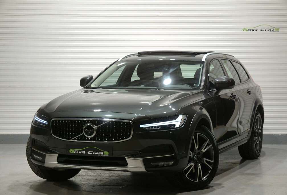 Volvo V90 Cross Country 2.0 D5 AWD Aut-Navi-Leder-Pano-Cam-Garantie