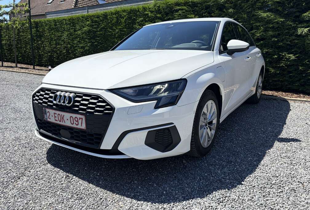 Audi Attraction Hybride