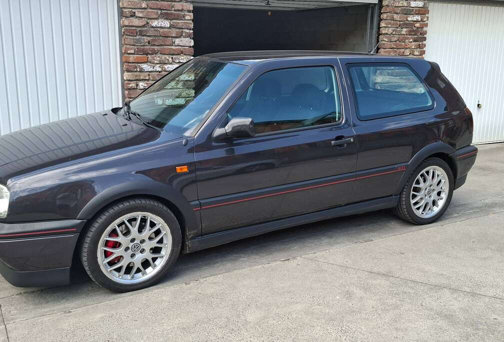 Volkswagen 2.0i 16v GTi
