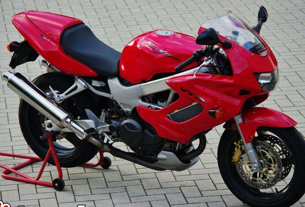 Honda F Firestorm